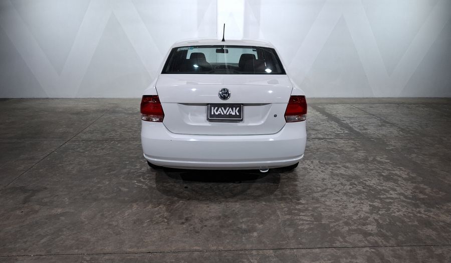 Volkswagen Vento 1.6 HIGHLINE TIPTRONIC Sedan 2014