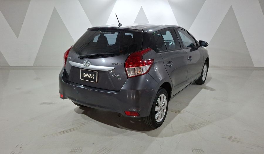 Toyota Yaris 1.5 S MT 5PTAS Hatchback 2017