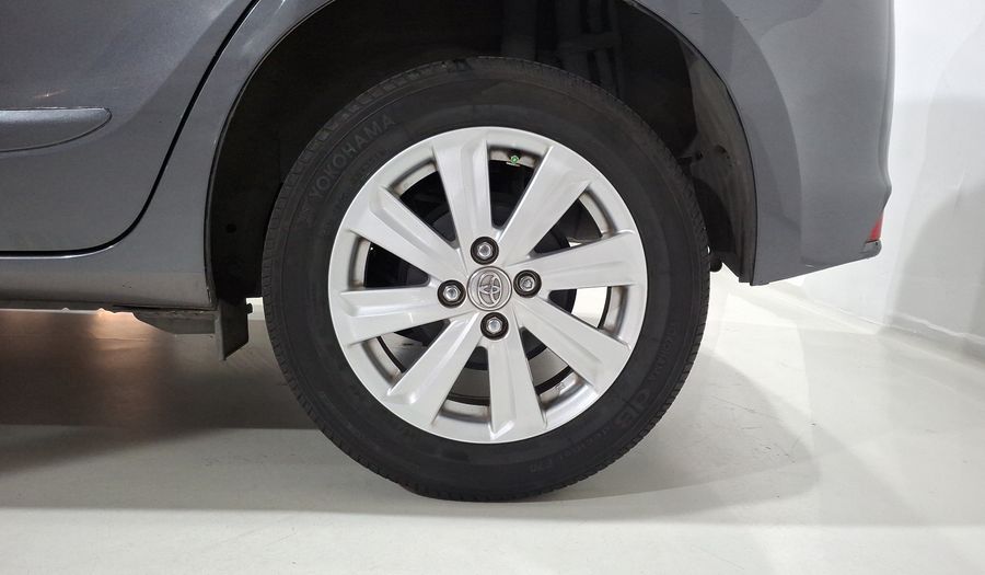 Toyota Yaris 1.5 S MT 5PTAS Hatchback 2017