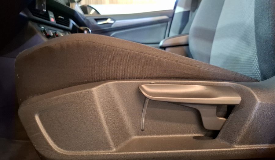Volkswagen Jetta 1.4 COMFORTLINE AUTO Sedan 2019