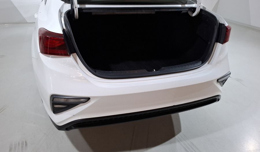 Kia Forte 2.0 L IVT Sedan 2021