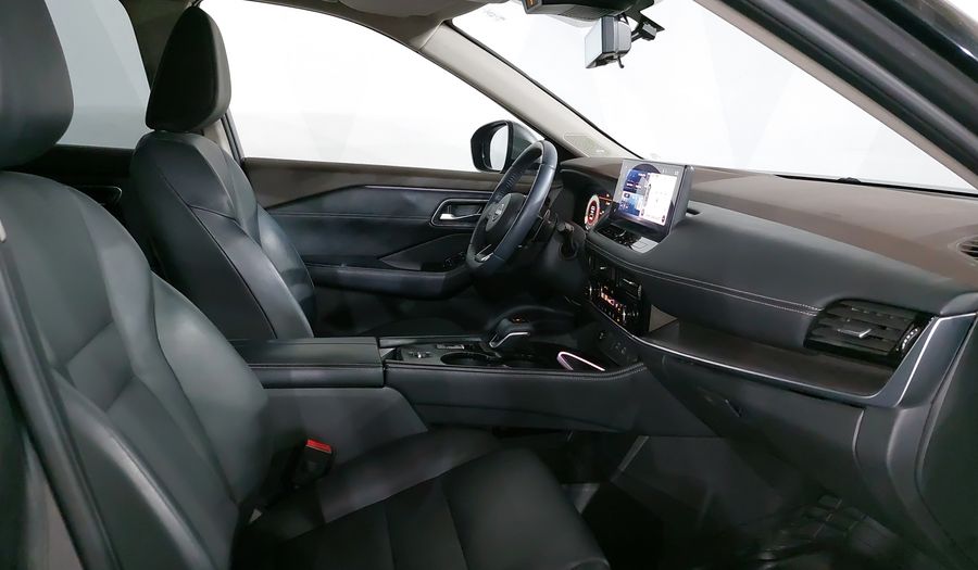 Nissan X-trail 2.5 PLATINUM PLUS 2 ROW CVT Suv 2025