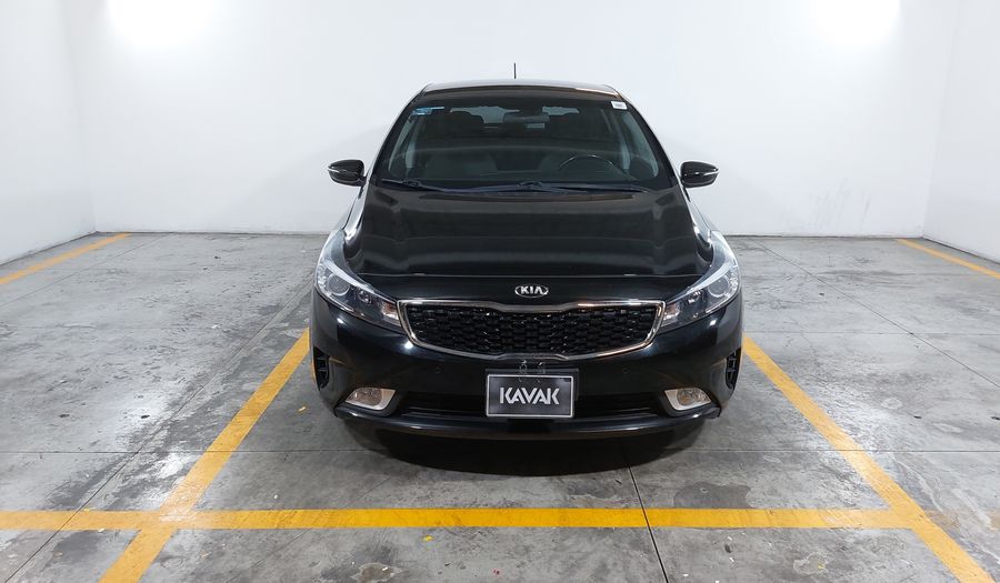 Kia Forte 2.0 EX Hatchback 2018