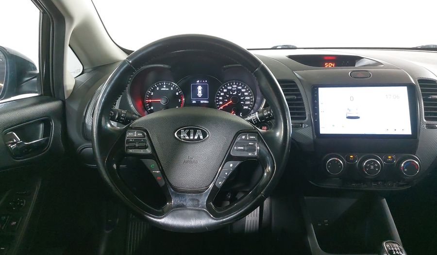 Kia Forte 2.0 EX Hatchback 2018