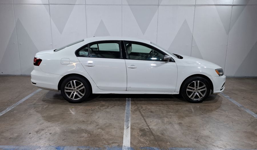 Volkswagen Jetta 2.0 LIVE TIP. Sedan 2016
