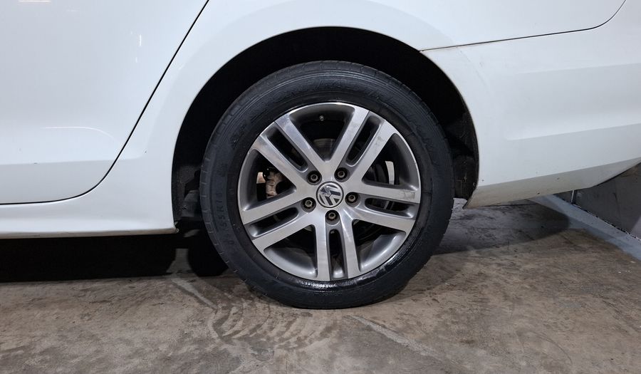 Volkswagen Jetta 2.0 LIVE TIP. Sedan 2016