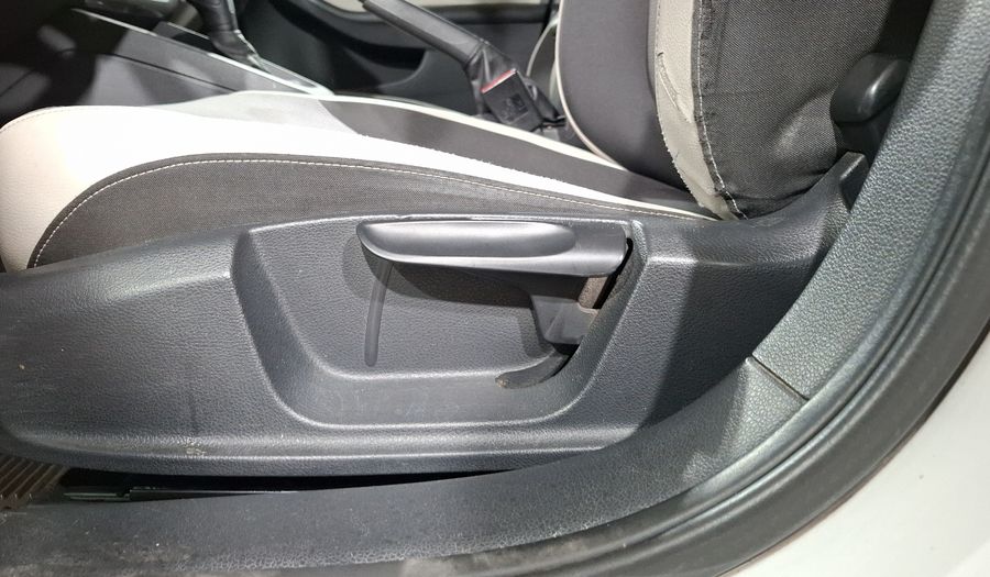 Volkswagen Jetta 2.0 LIVE TIP. Sedan 2016