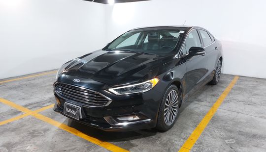Ford • Fusion