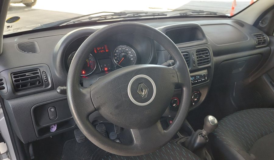 Renault Clio 1.1 CONFORT PACK Hatchback 2015