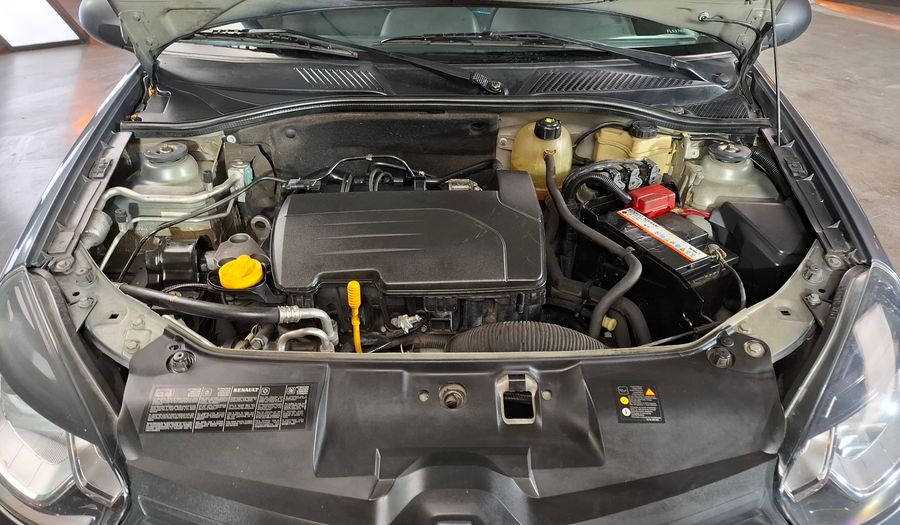Renault Clio 1.1 CONFORT PLUS Hatchback 2014