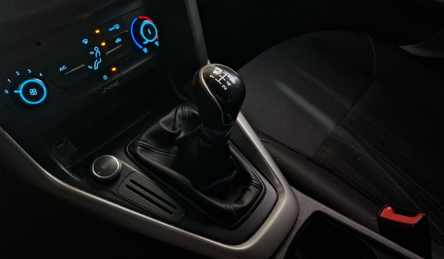 Ford Focus Iii 1.6 S Hatchback 2017