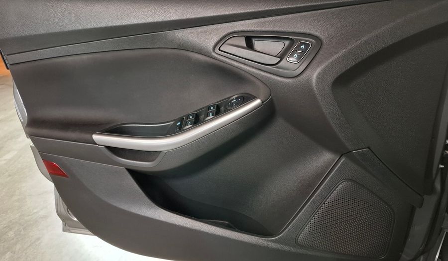 Ford Focus Iii 1.6 S Hatchback 2017