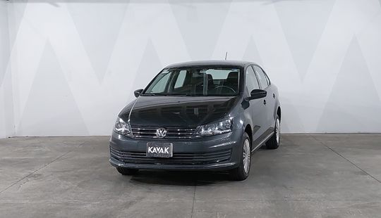 Volkswagen • Vento