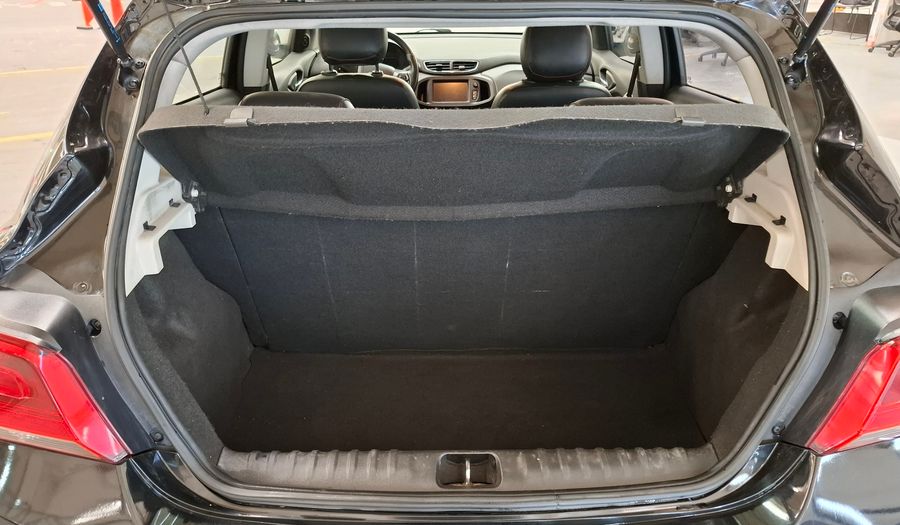 Chevrolet Onix 1.4 LTZ Hatchback 2017