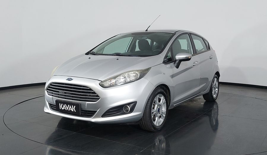 Ford Fiesta SE HATCH Hatchback 2016