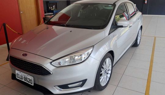 Ford • Focus
