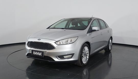 Ford • Focus