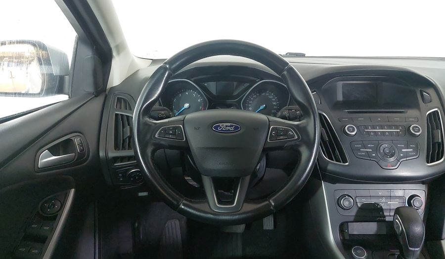 Ford Focus SE FASTBACK Sedan 2018