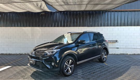 Toyota • RAV4
