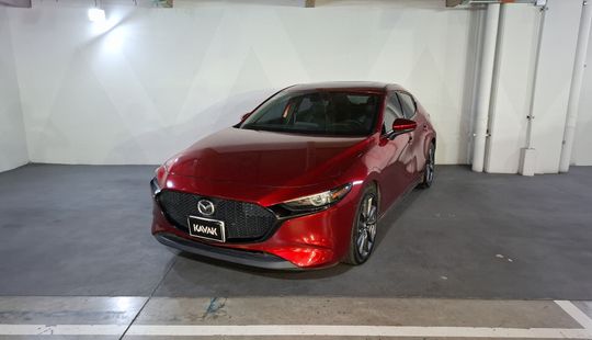 Mazda • Mazda 3