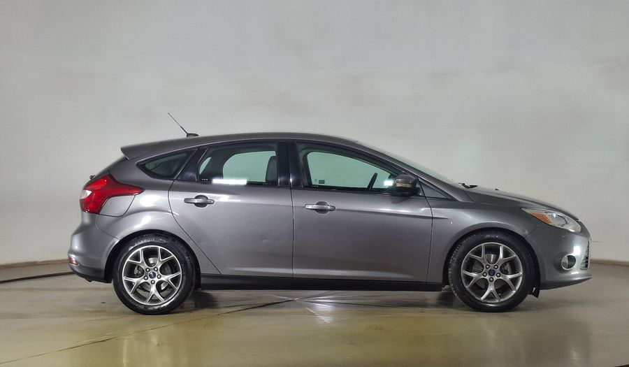 Ford Focus 2.0 SE POWER SHIFT Hatchback 2015