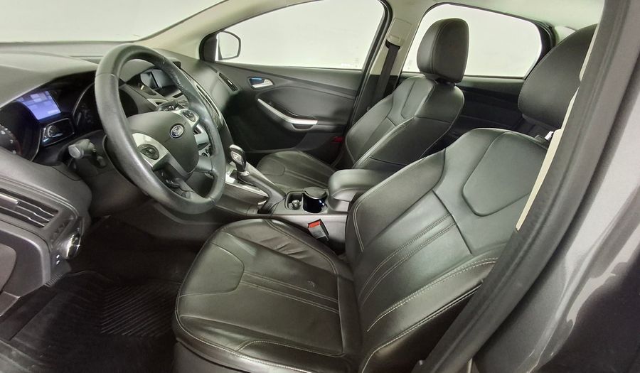 Ford Focus 2.0 SE POWER SHIFT Hatchback 2015
