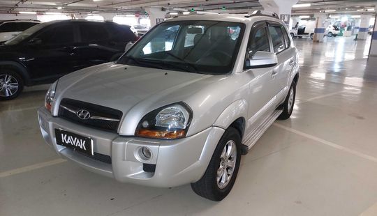 Hyundai • Tucson