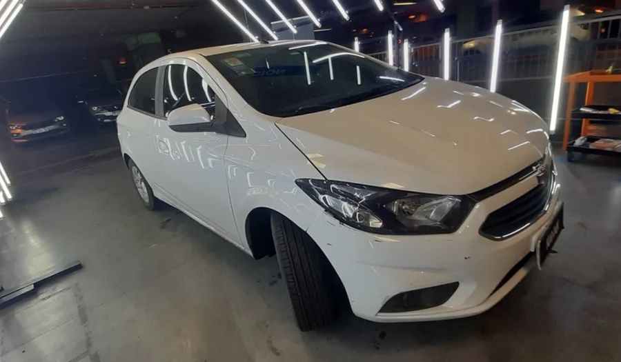 Chevrolet Onix 1.4 LT Hatchback 2018