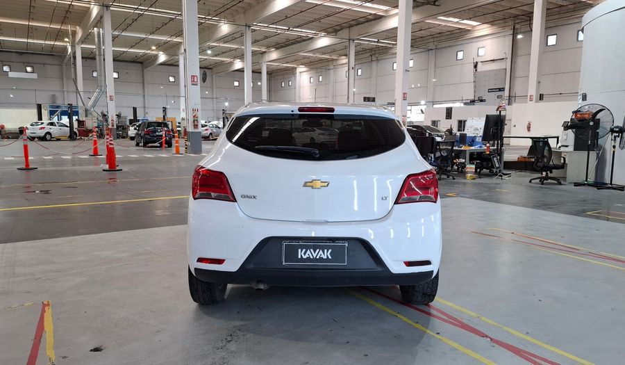 Chevrolet Onix 1.4 LT Hatchback 2018