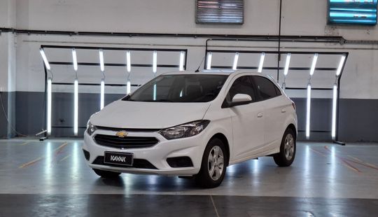 Chevrolet • Onix