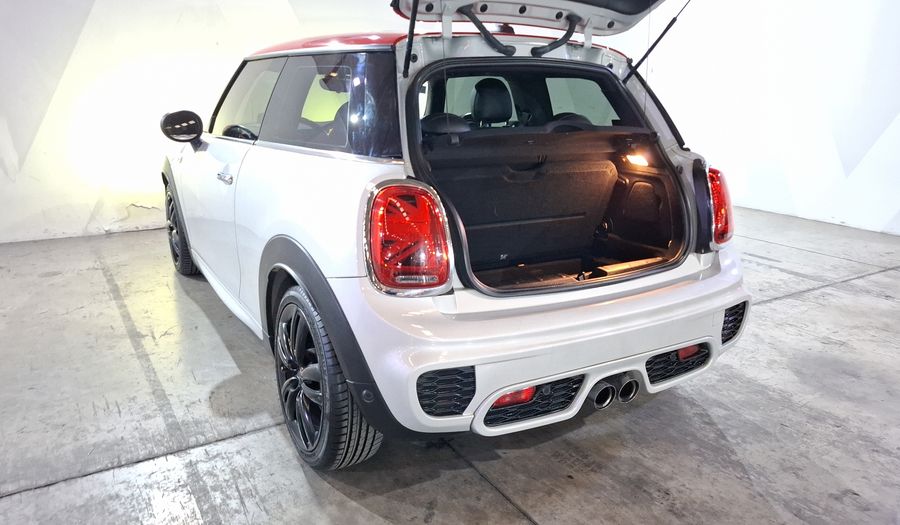 Mini John Cooper Works 2.0 JOHN COOPER WORKS HOT CHILI AUTO Hatchback 2020