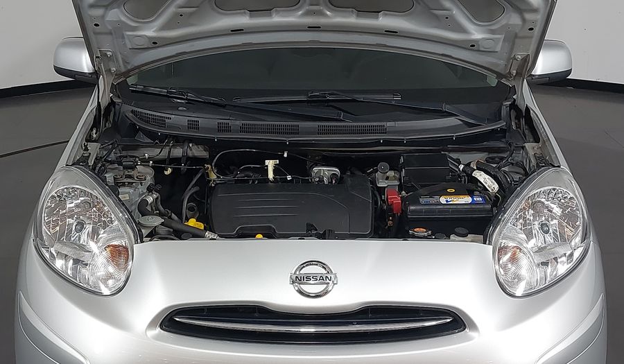 Nissan March S Hatchback 2013