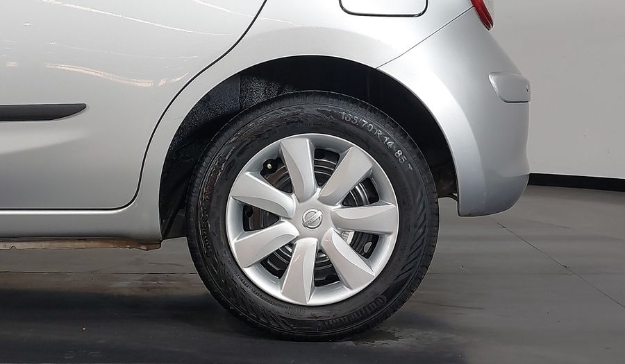 Nissan March S Hatchback 2013