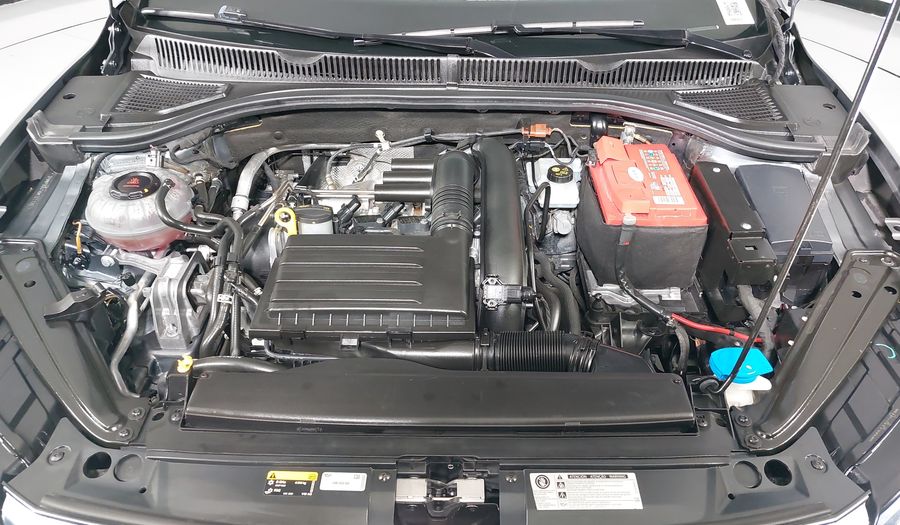 Volkswagen Jetta 1.4 COMFORTLINE Sedan 2019