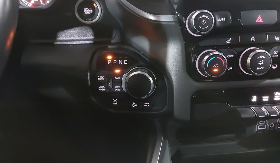 Ram 1500 5.7 MHEV BIGHORN OFF ROAD CC AUTO 4WD Pickup 2021