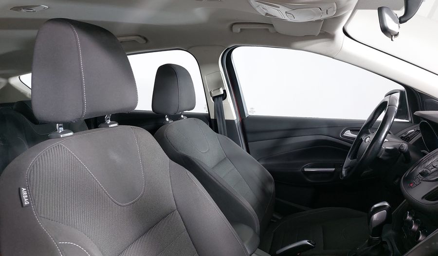 Ford Escape 2.5 S I4 AT Suv 2015
