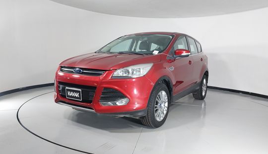 Ford • Escape