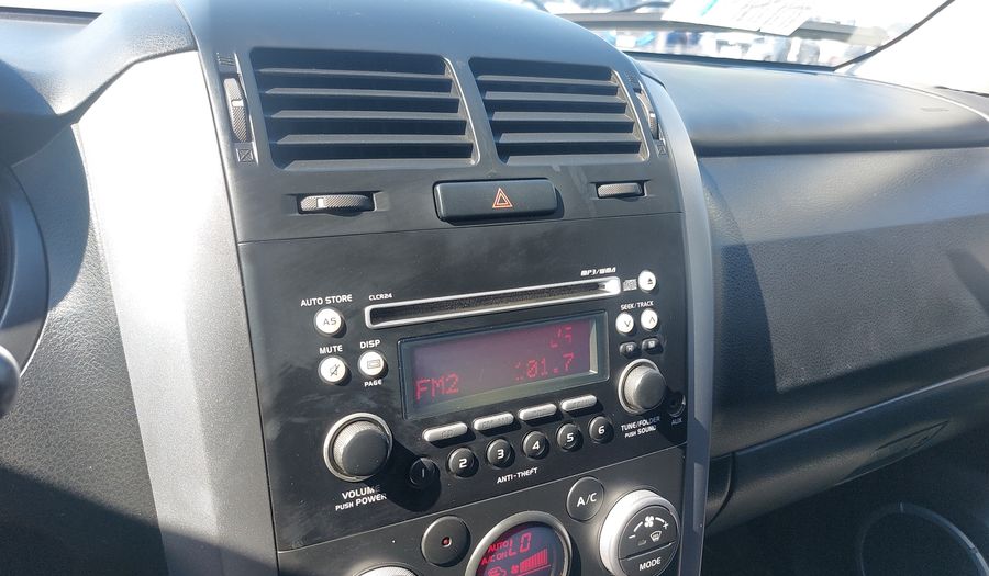 Suzuki Grandnomade 2.4 GLX SPORT Suv 2015