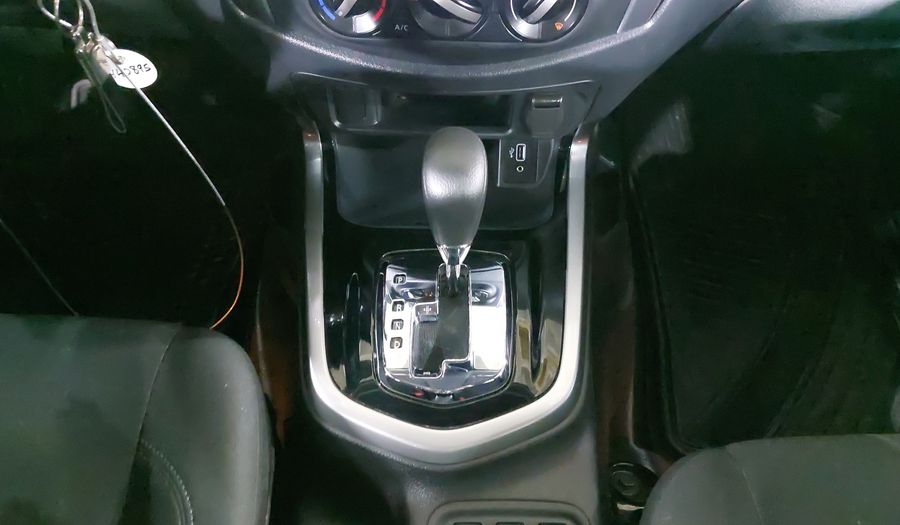 Nissan Frontier 2.5 LE AUTO Pickup 2025
