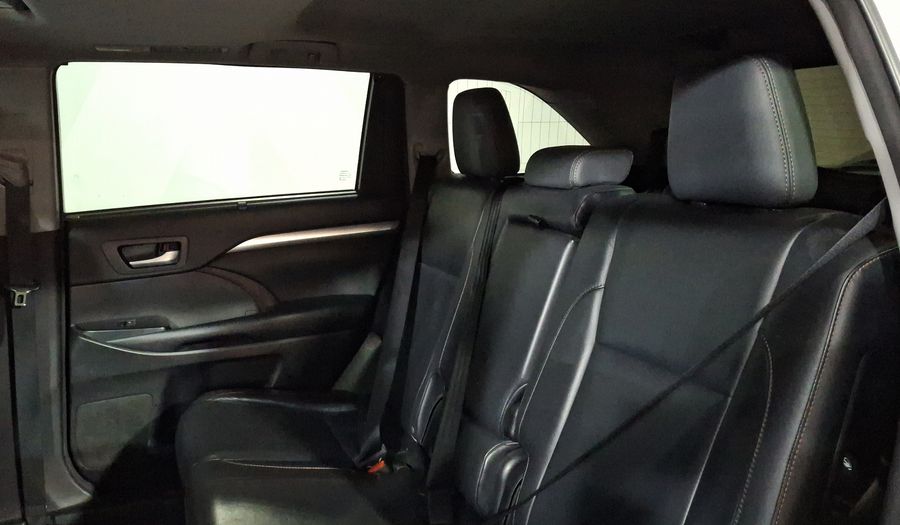 Toyota Highlander 3.5 XLE Suv 2016