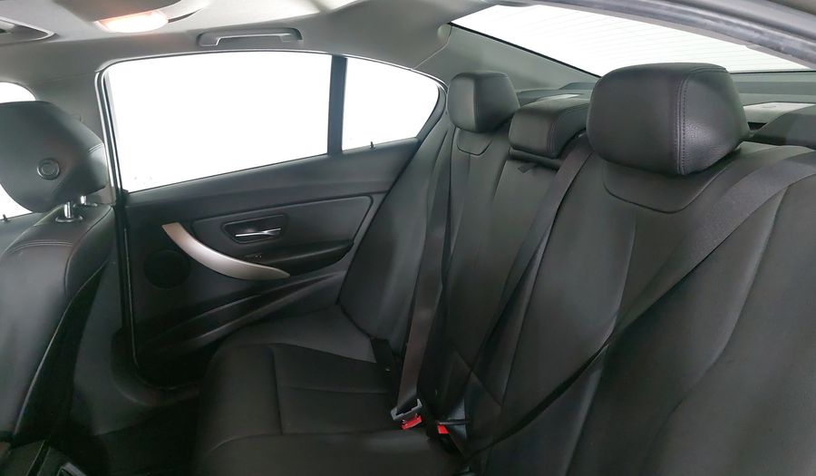 Bmw Serie 3 2.0 320IA AUTO Sedan 2017