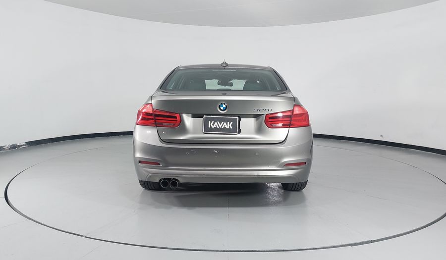 Bmw Serie 3 2.0 320IA AUTO Sedan 2017