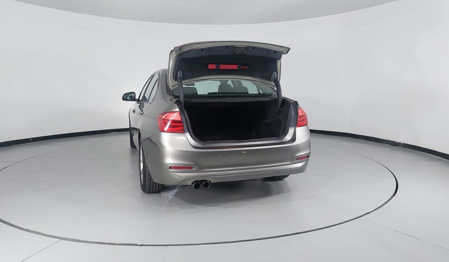 Bmw Serie 3 2.0 320IA AUTO Sedan 2017