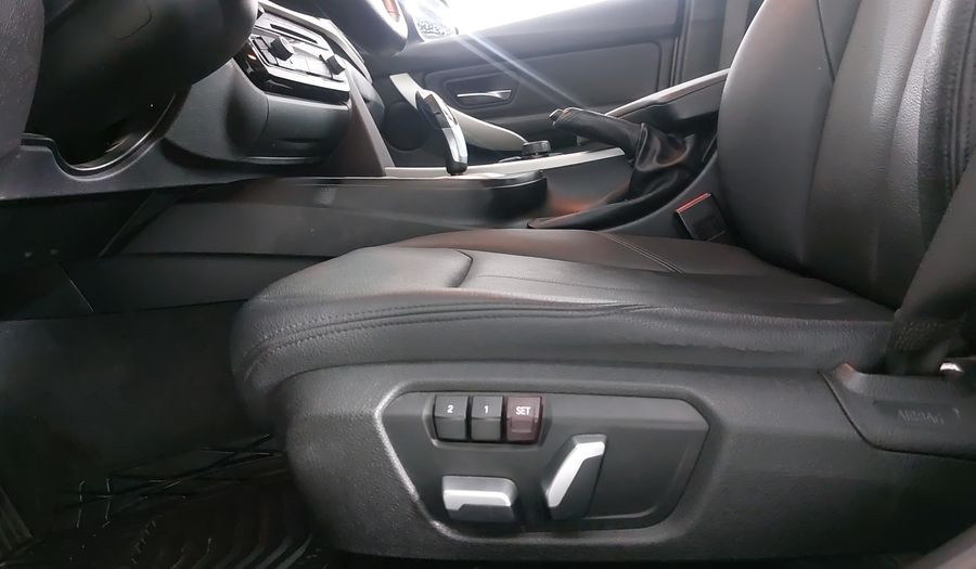 Bmw Serie 3 2.0 320IA AUTO Sedan 2017