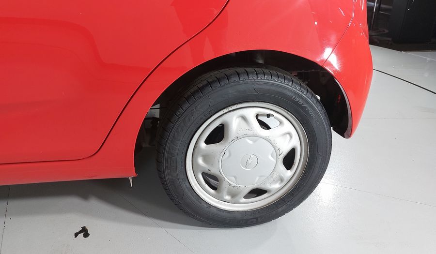 Chevrolet Spark Classic 1.2 LS A MT Hatchback 2016