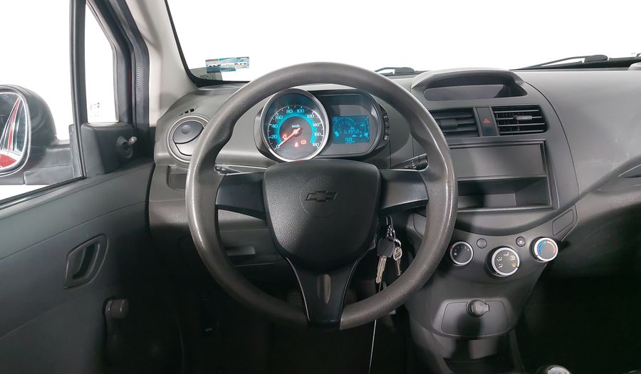 Chevrolet Spark Classic 1.2 LS A MT Hatchback 2016