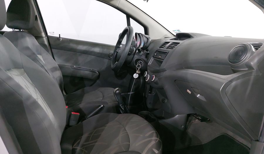Chevrolet Spark 1.2 LS A MT Hatchback 2014