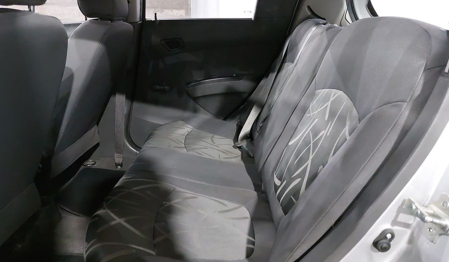 Chevrolet Spark 1.2 LS A MT Hatchback 2014