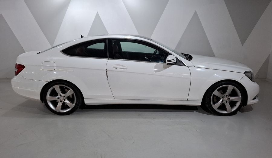 Mercedes Benz Clase C 1.8 250 CGI AT Coupe 2013