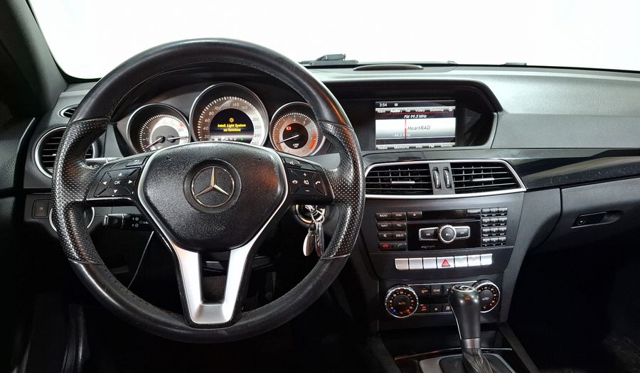 Mercedes Benz Clase C 1.8 250 CGI AT Coupe 2013